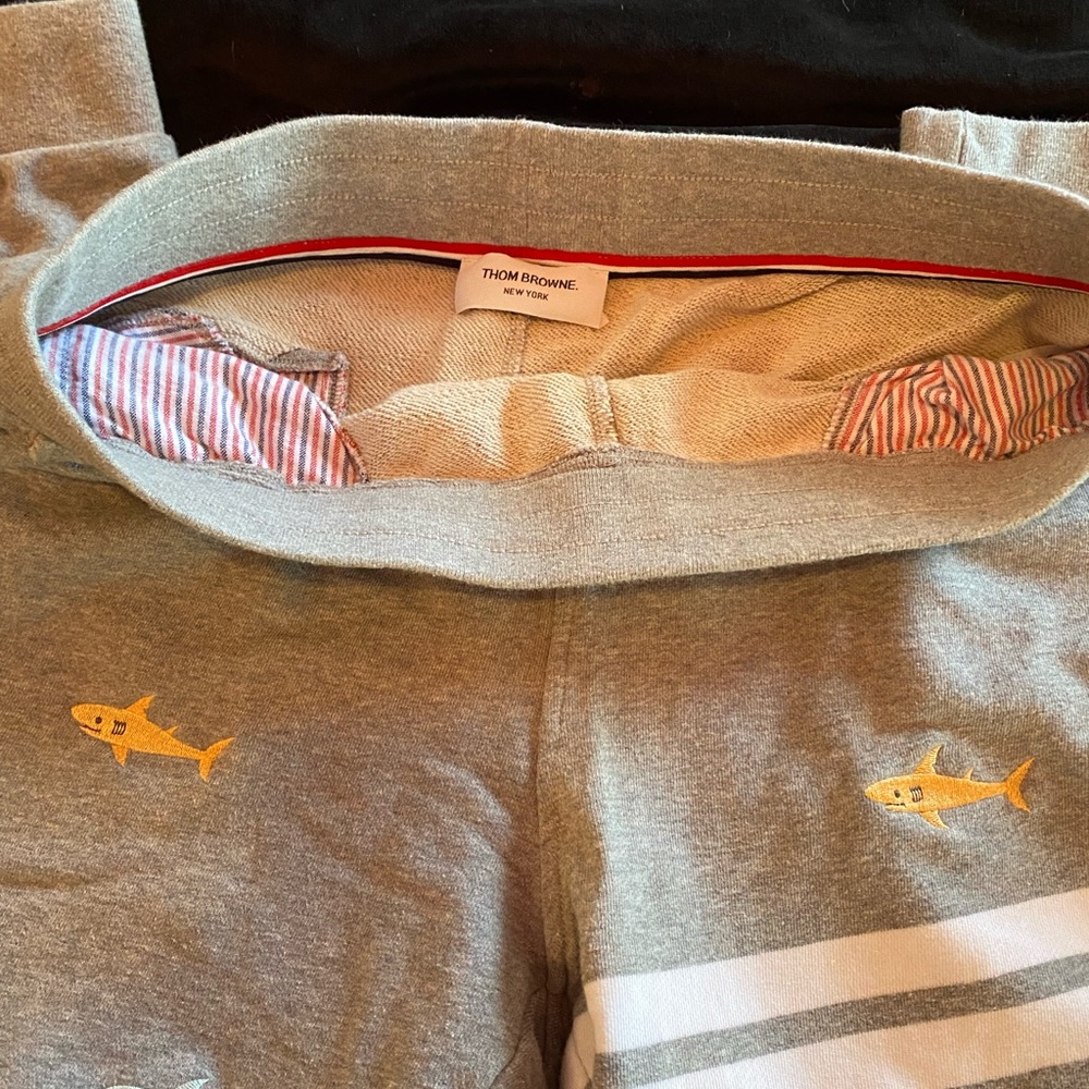 Thom Browne Shark Sweatpants - Picture 3 of 4